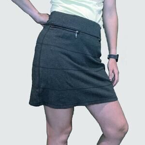 Athleta Strata Gray A line Size Small Skirt Ponte Zipper pockets
